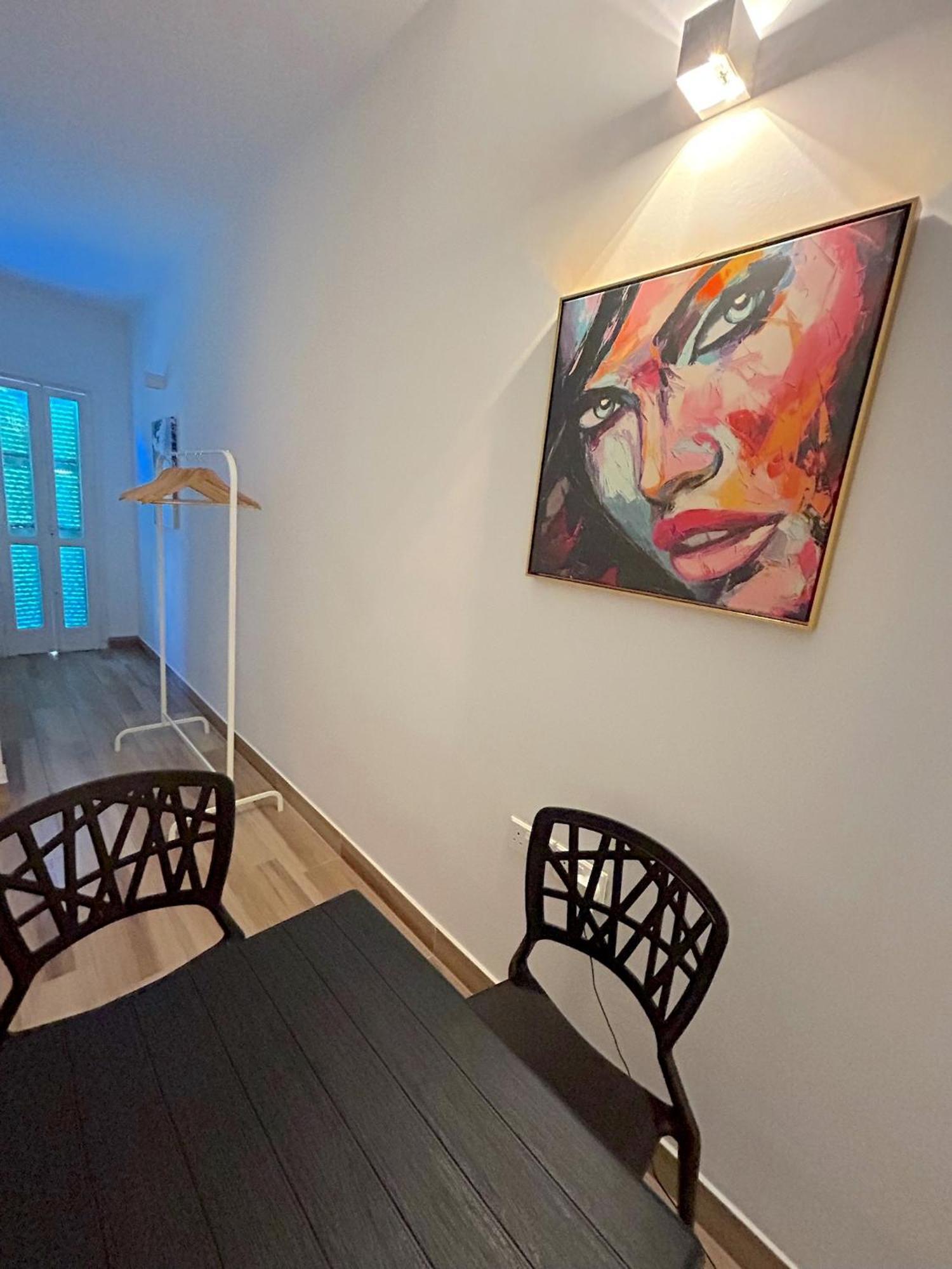 Queen Regina Suites By Platform 357 Nicosia Exterior photo